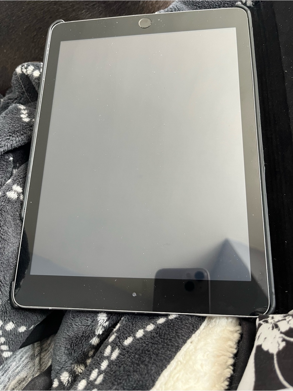 Apple Black Tablet with Front Camera